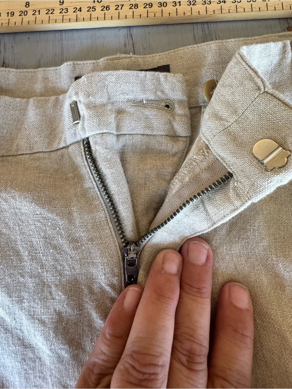 Vintage Y2K Banana Republic Mens 38x32 (40x32) 100% Linen Pleated Cuffed Pants